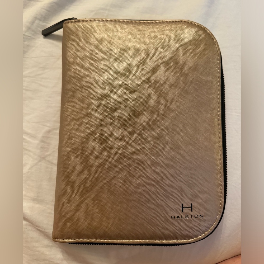 Halston Travel Jewelry Case